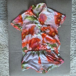 Women’s pajama set